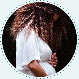 pregnant woman with beautiful natural hair