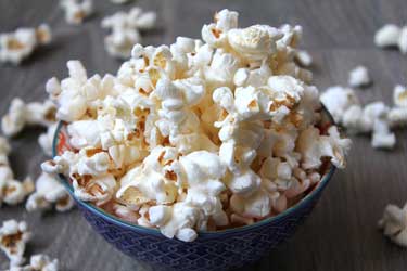 Healthy Pregnancy Snacks stove top popcorn
