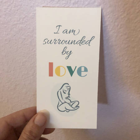 hypnobirthing affirmations card I am surrounded by love